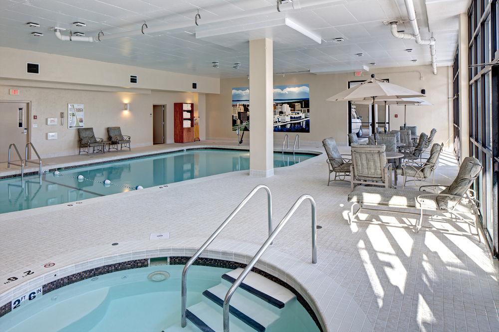 Doubletree By Hilton Madison Downtown Ξενοδοχείο Εξωτερικό φωτογραφία