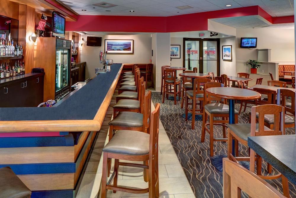 Doubletree By Hilton Madison Downtown Ξενοδοχείο Εξωτερικό φωτογραφία