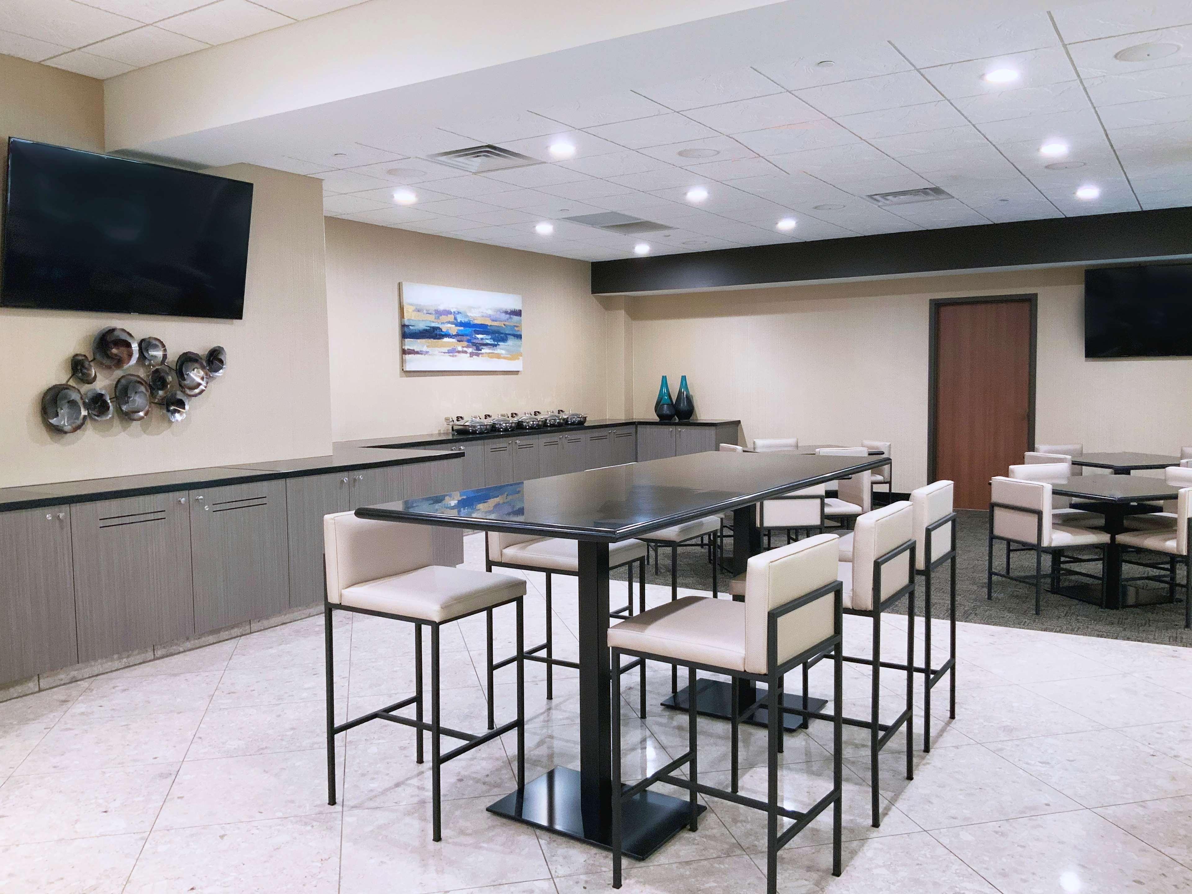 Doubletree By Hilton Madison Downtown Ξενοδοχείο Εξωτερικό φωτογραφία