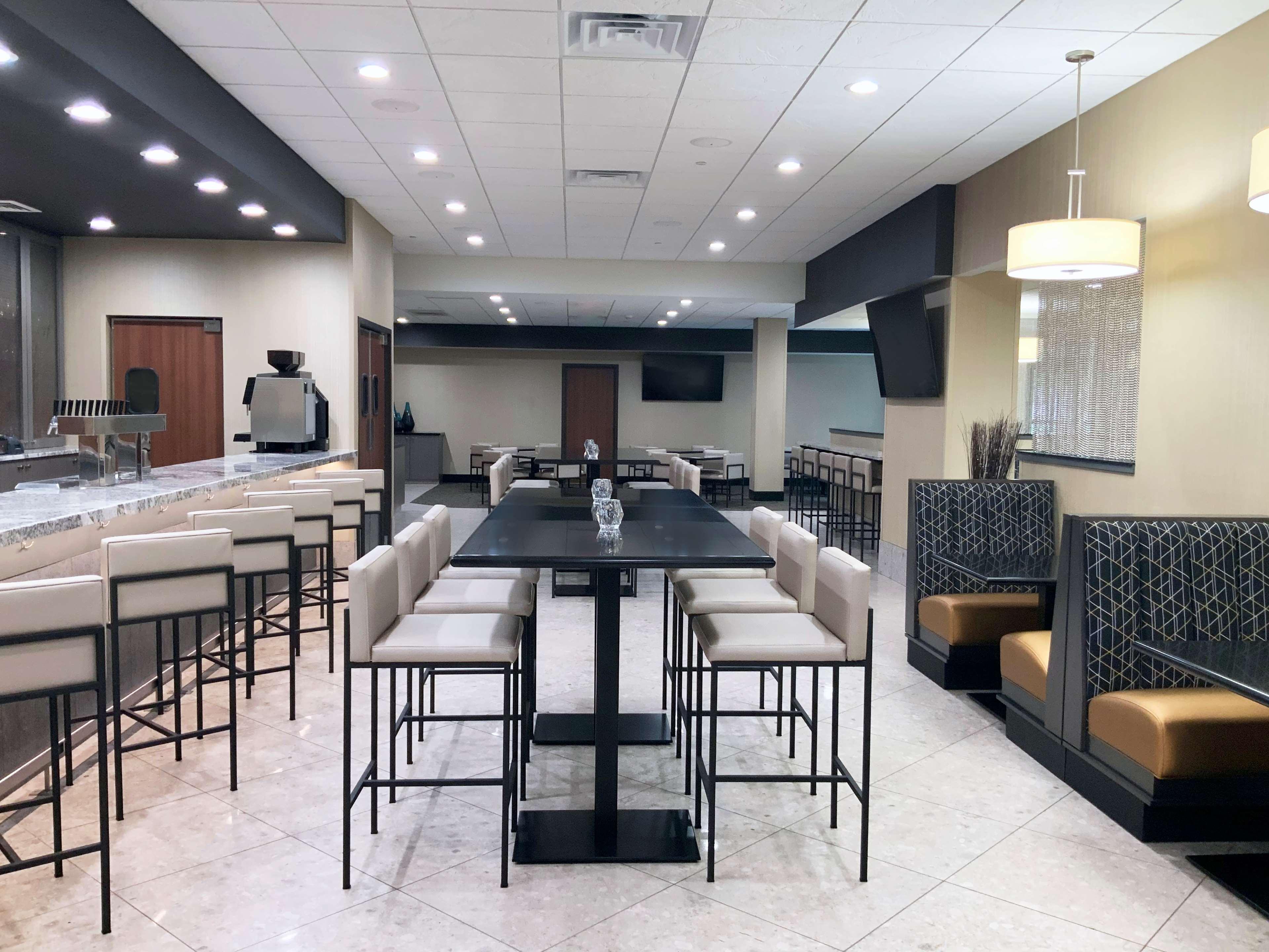 Doubletree By Hilton Madison Downtown Ξενοδοχείο Εξωτερικό φωτογραφία