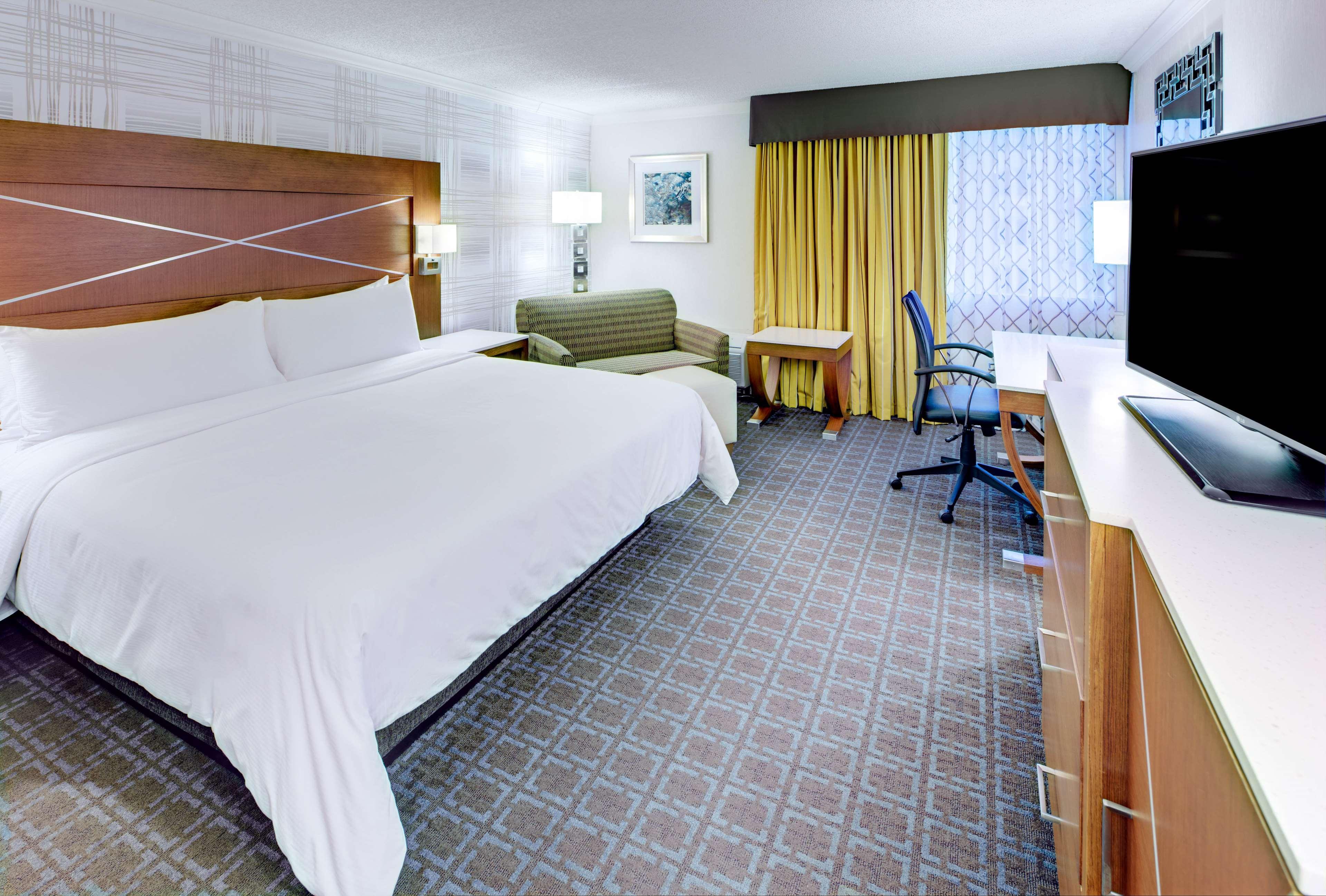 Doubletree By Hilton Madison Downtown Ξενοδοχείο Εξωτερικό φωτογραφία